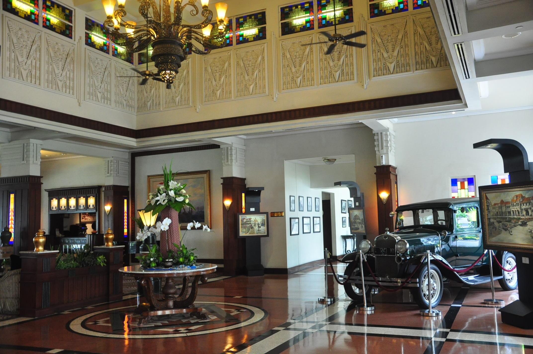 Hotel Majapahit Surabaya Mgallery Exterior photo